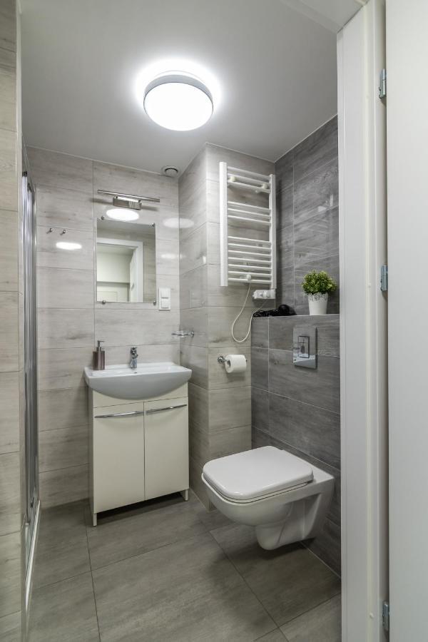 Studia Przy Lotnisku Od Wroclawapartament-Pl 外观 照片