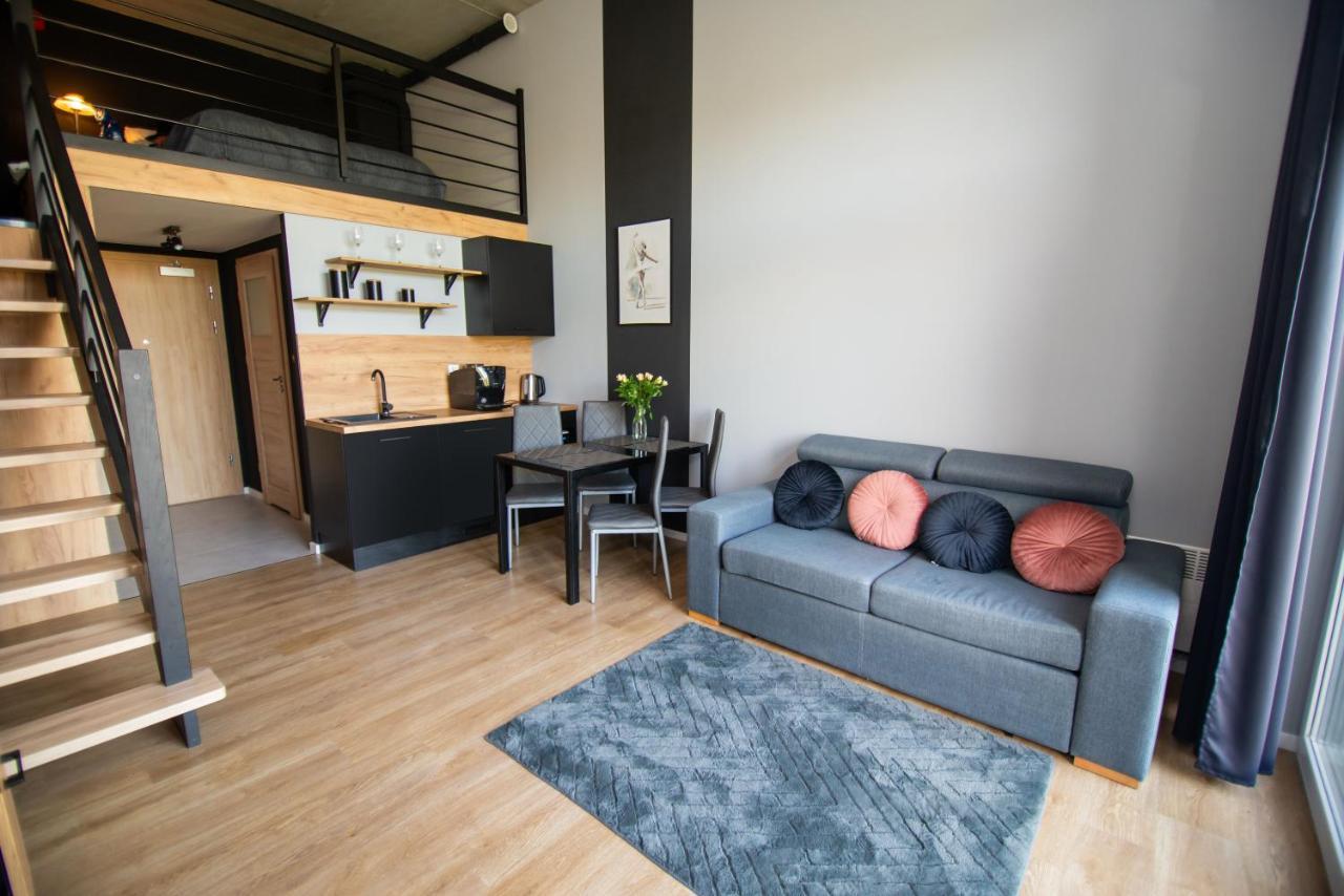 Studia Przy Lotnisku Od Wroclawapartament-Pl 外观 照片