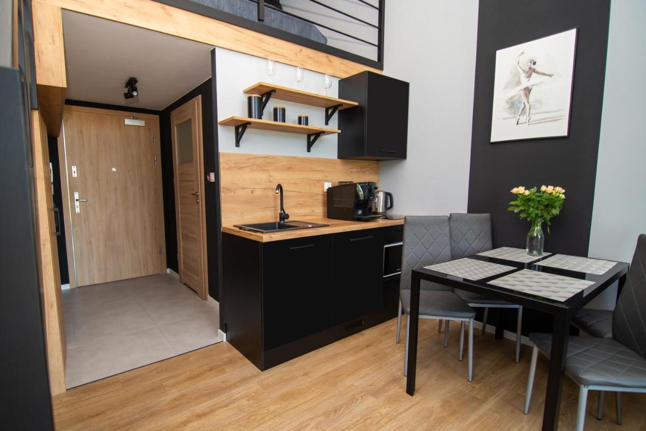 Studia Przy Lotnisku Od Wroclawapartament-Pl 外观 照片